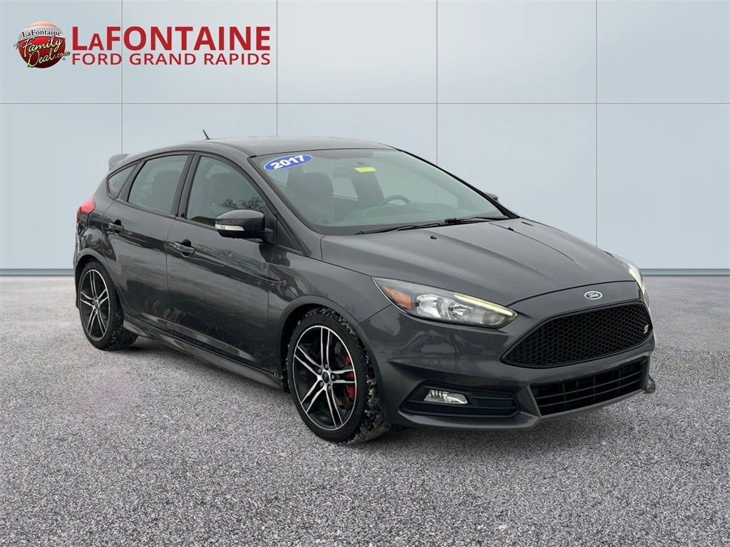 2017 Ford Focus ST