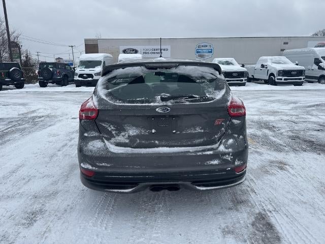 2017 Ford Focus ST