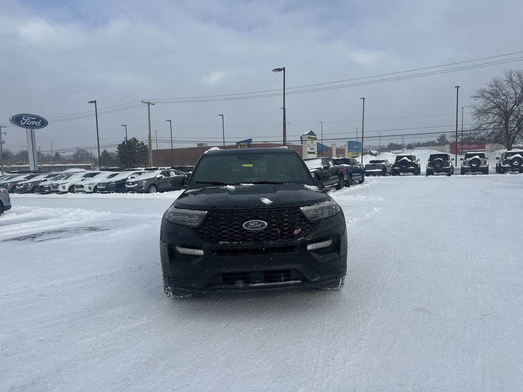 2021 Ford Explorer ST