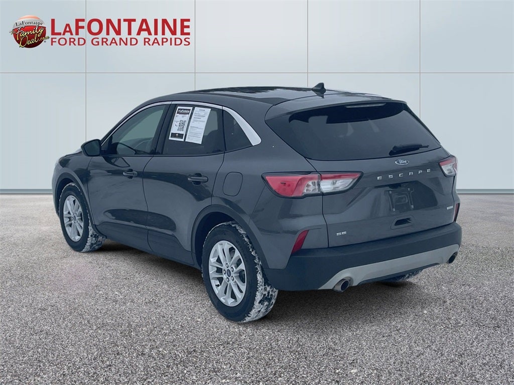 2020 Ford Escape SE