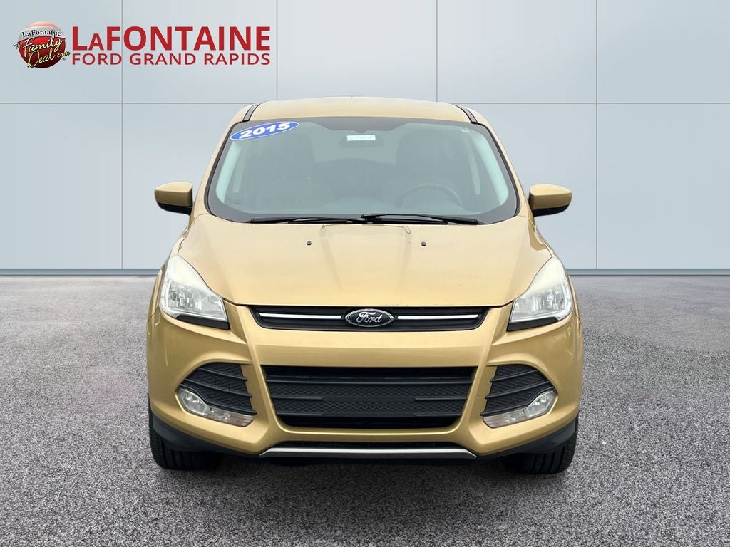 Used 2015 Ford Escape SE with VIN 1FMCU9GX9FUB97529 for sale in Grand Rapids, MI