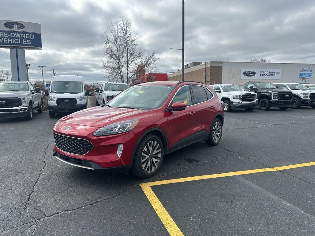 2020 Ford Escape Titanium