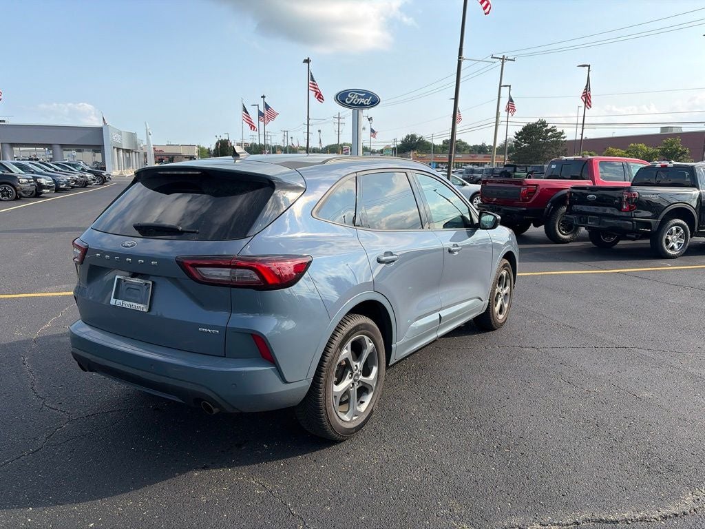 2023 Ford Escape ST-Line