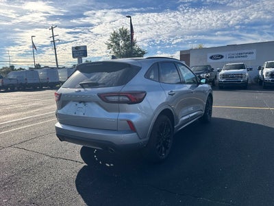 2024 Ford Escape ST-Line Elite