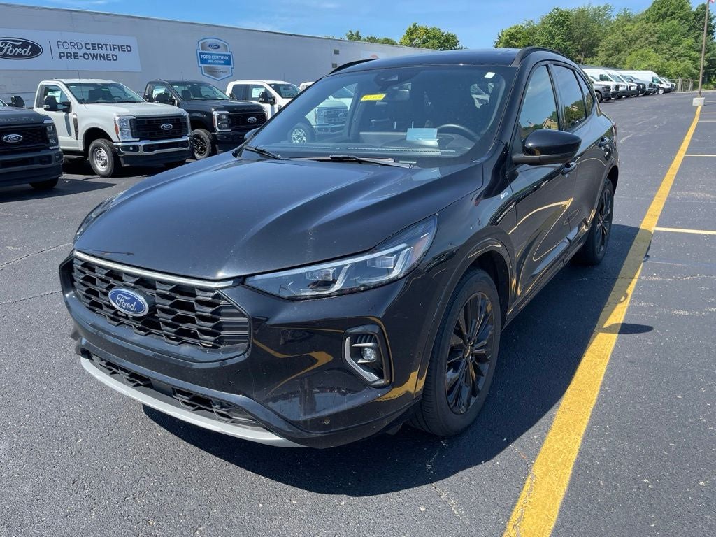 2023 Ford Escape ST-Line Elite AWD 2.0L's photo