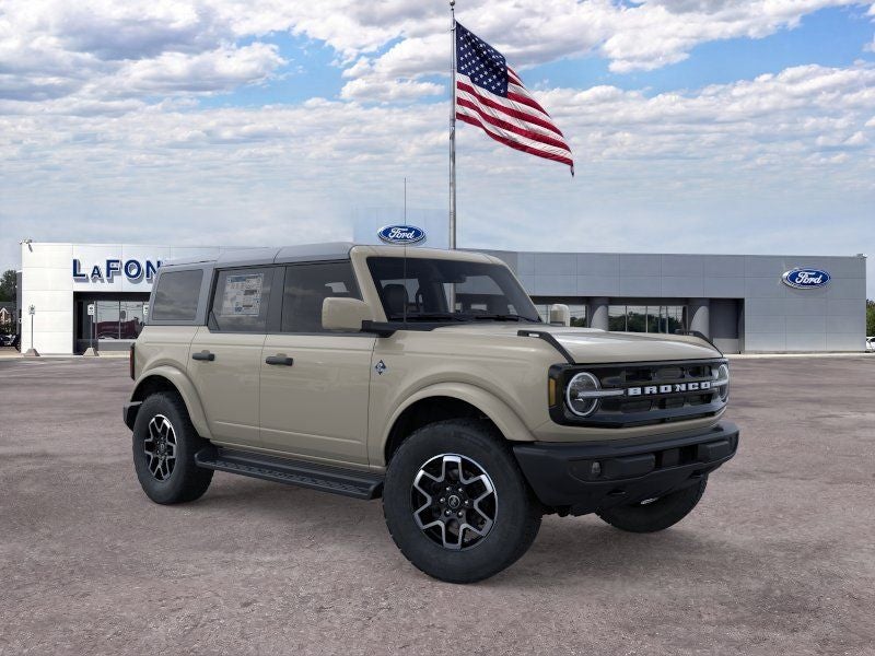 2026 Ford Bronco Outer Banks