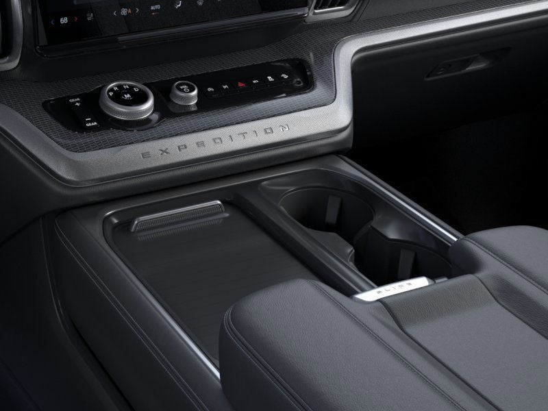 2026 Ford Expedition Max Platinum InTransit