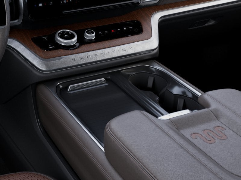 2027 Ford Expedition Max King Ranch InTransit