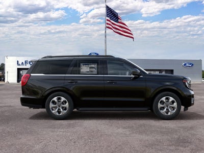 2027 Ford Expedition Active