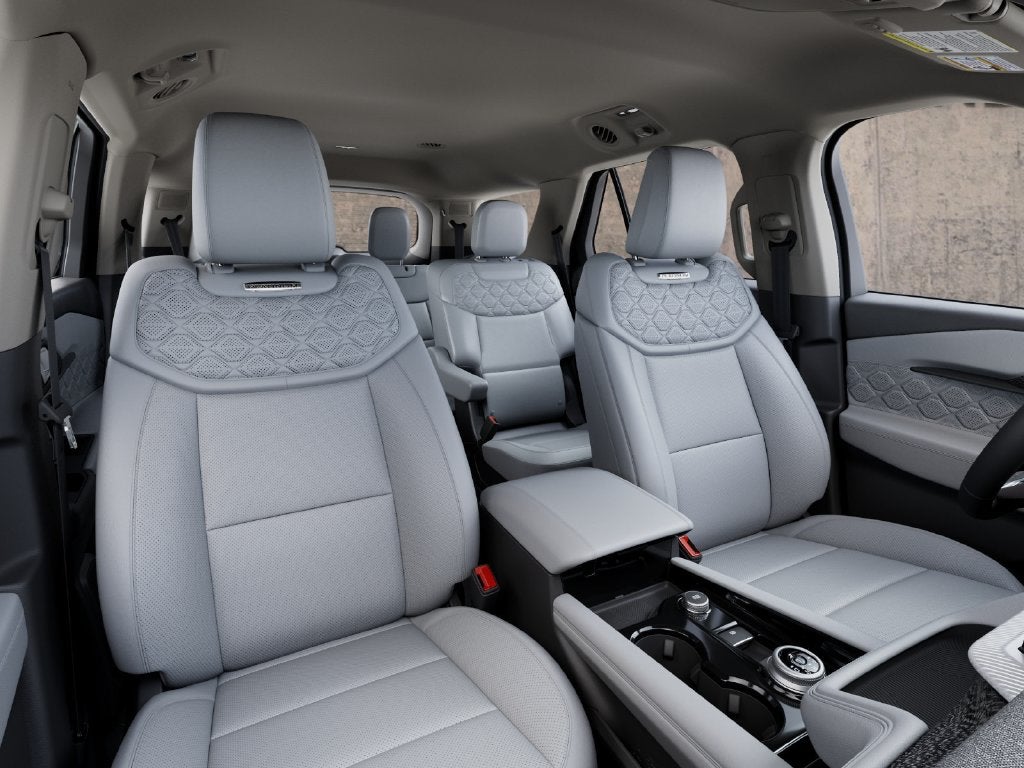 2027 Ford Explorer Platinum InTransit