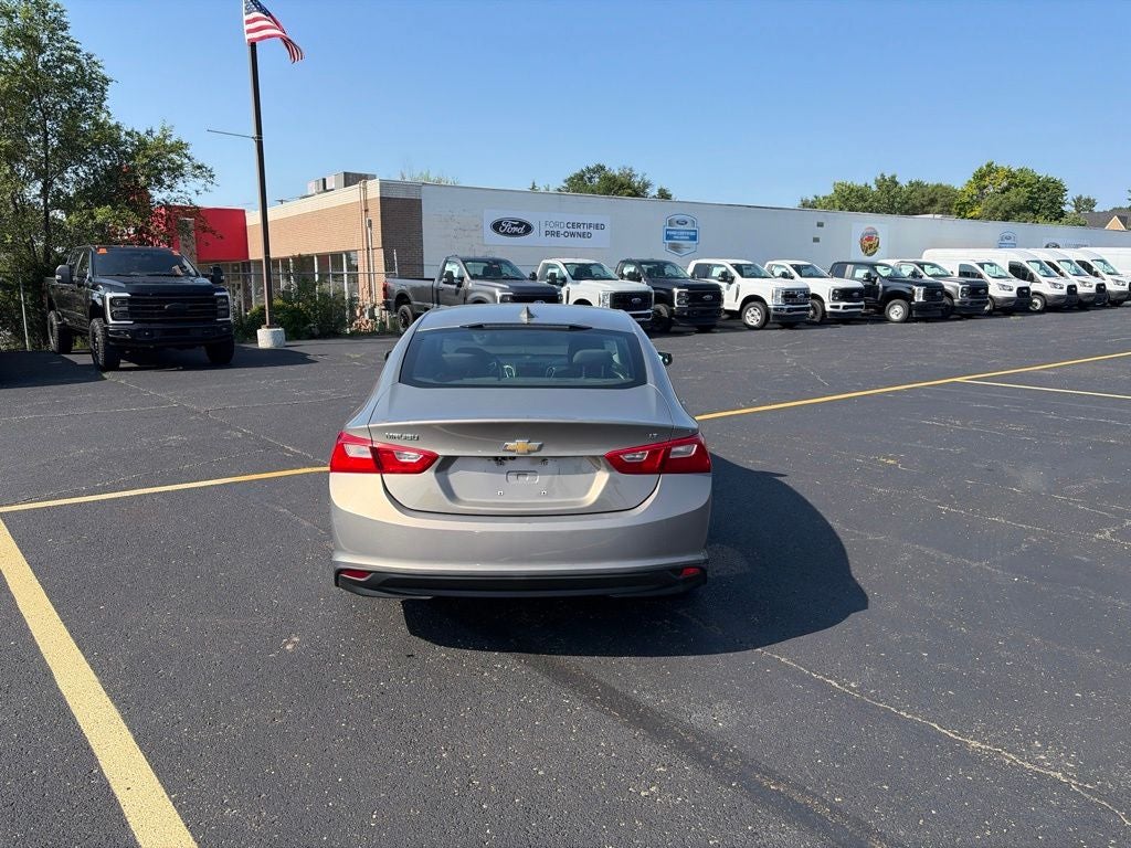 2017 Chevrolet Malibu LT 1LT
