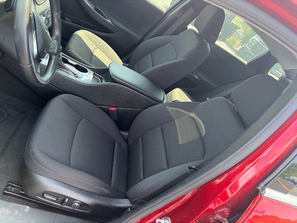 2021 Chevrolet Malibu RS