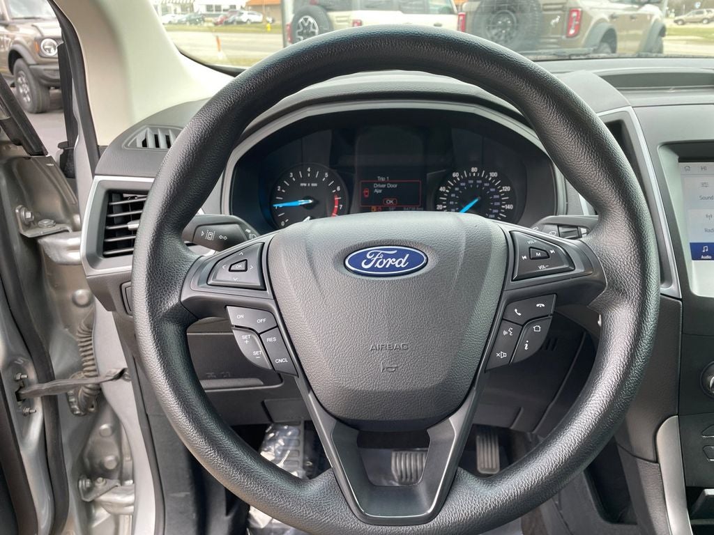 2020 Ford Edge SE