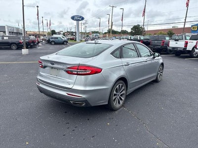 2020 Ford Fusion SE