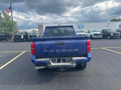 2025 Toyota Tacoma Hybrid TRD Off Road