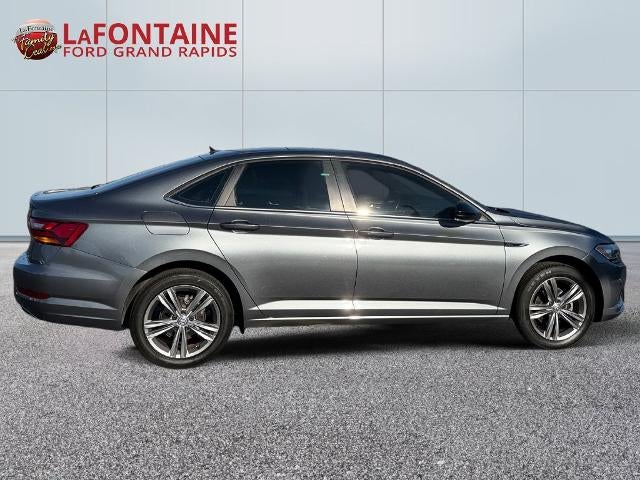 2019 Volkswagen Jetta R-Line
