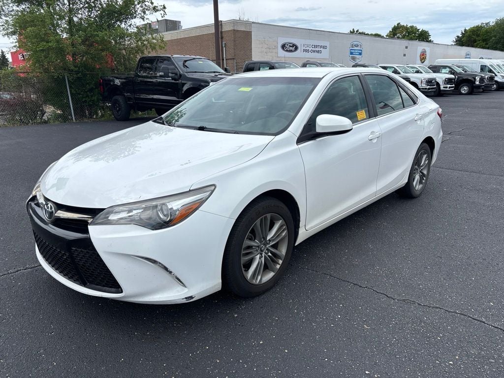2017 Toyota Camry SE