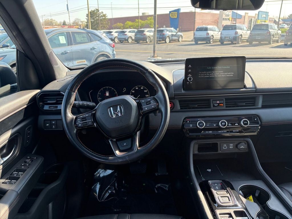 2023 Honda Pilot TrailSport