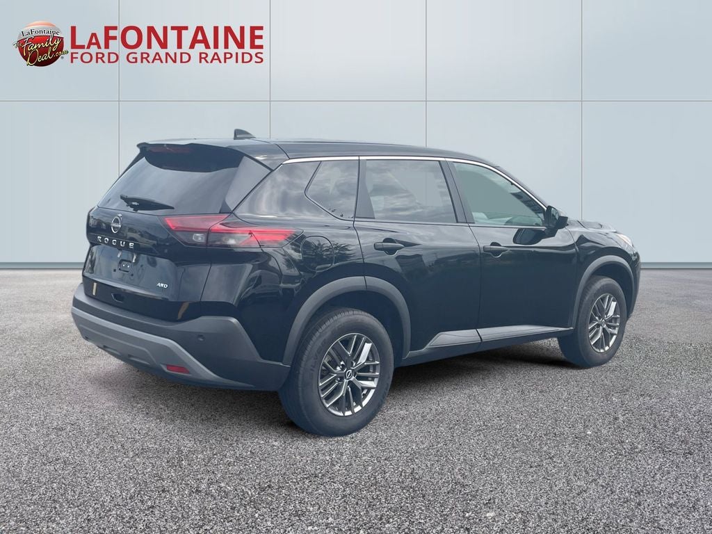 2023 Nissan Rogue S