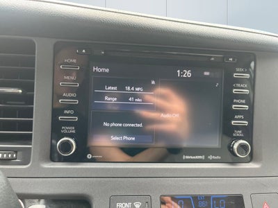 2018 Toyota Sienna XLE 8 Passenger