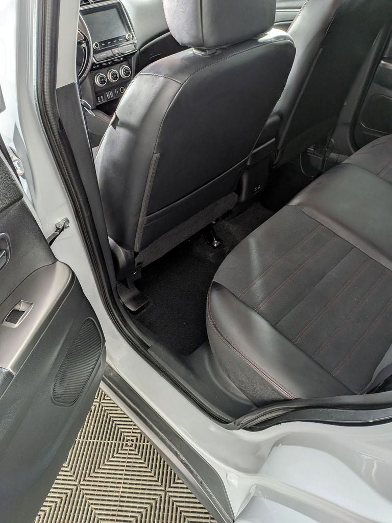 2025 Mitsubishi Outlander Sport 2.0 SE