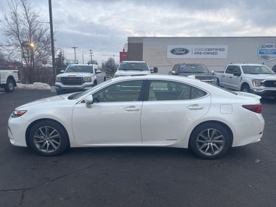 2018 Lexus ES 300h