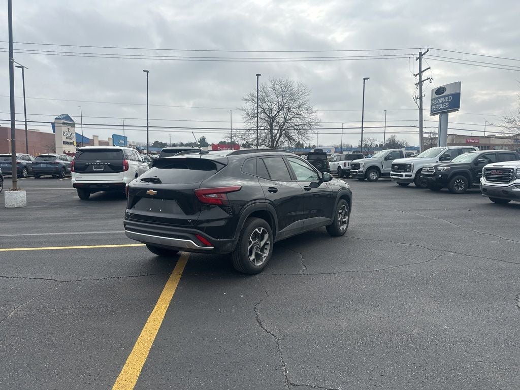 2025 Chevrolet Trax LT