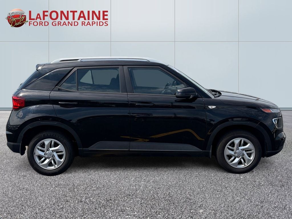 2020 Hyundai Venue SEL
