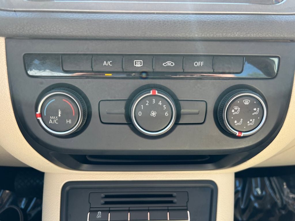 2018 Volkswagen Tiguan Limited 2.0T 4Motion
