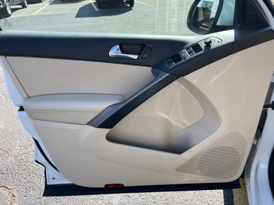 2018 Volkswagen Tiguan Limited 2.0T 4Motion