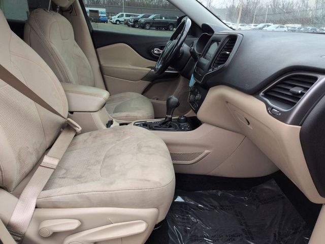 2020 Jeep Cherokee Latitude