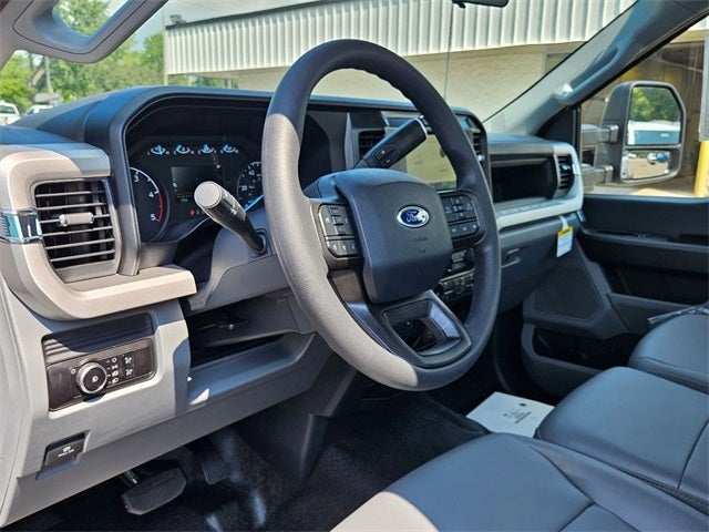 2025 Ford F-550SD XL DRW