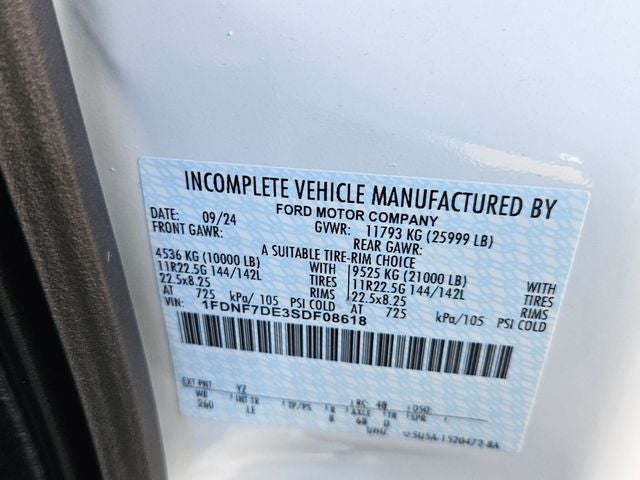 2025 Ford F-750SD Base XL