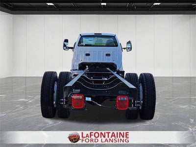 2025 Ford F-750SD Base XL