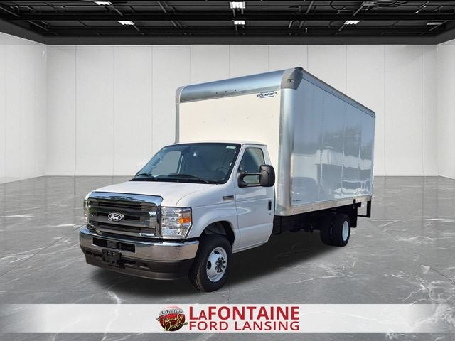 2027 Ford E-450SD Base