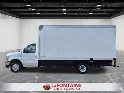 2027 Ford E-450SD Base