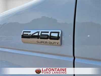 2026 Ford E-450SD Base