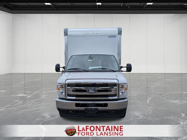2027 Ford E-450SD Base
