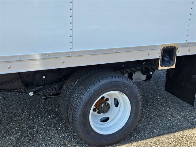 2026 Ford E-450SD Base
