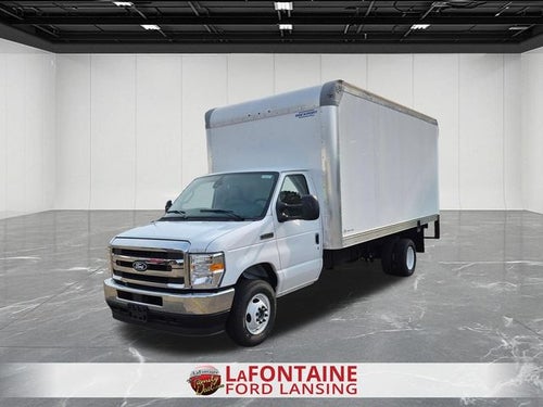 2027 Ford E-450SD Base