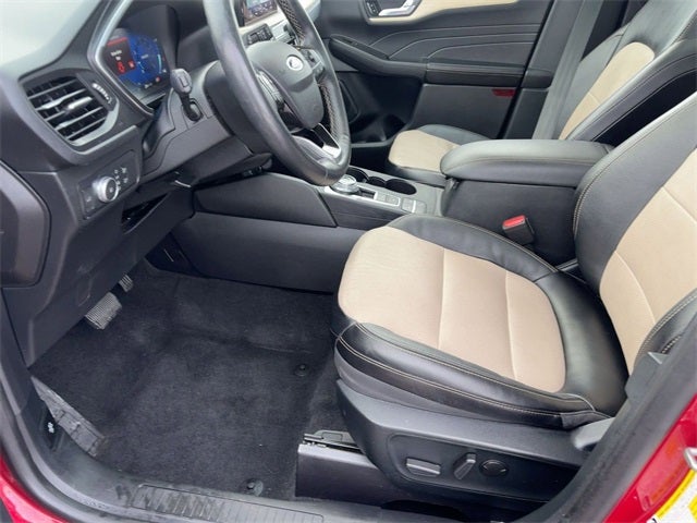 2021 Ford Escape Titanium AWD