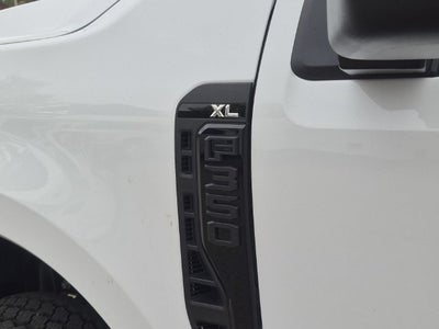 2027 Ford F-350SD XL