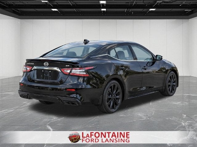 2019 Nissan Maxima SR