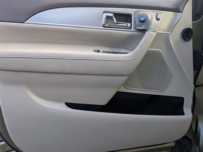 2013 Lincoln MKX Base