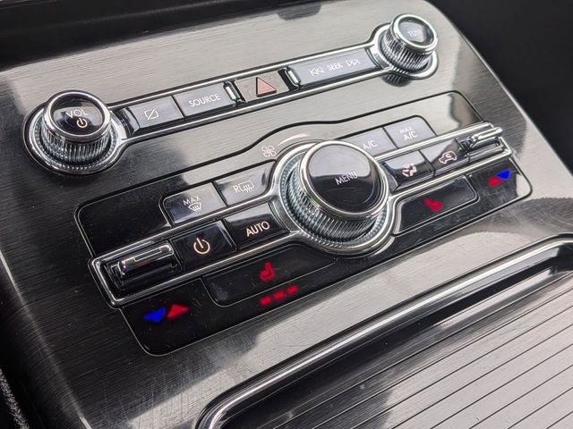 2022 Lincoln Nautilus Standard