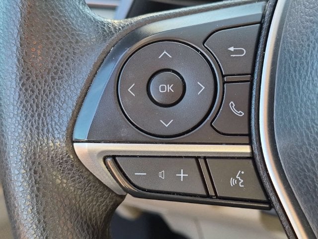 2022 Toyota Camry Hybrid LE