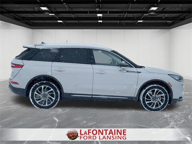 2022 Lincoln Corsair Standard AWD