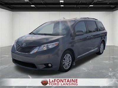 2017 Toyota Sienna XLE