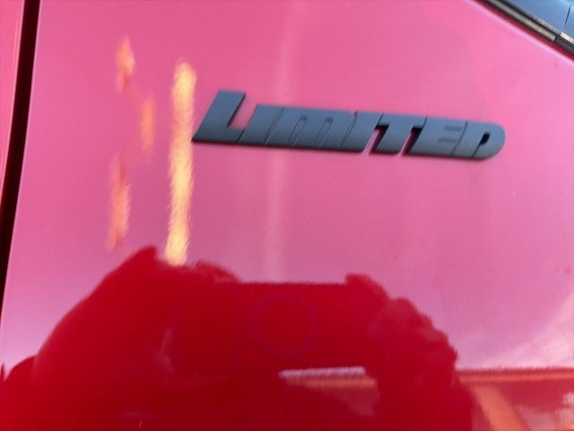 2024 Toyota Tundra Hybrid Limited One owner