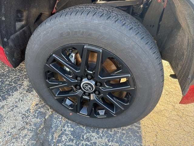 2024 Toyota Tundra Hybrid Limited One owner